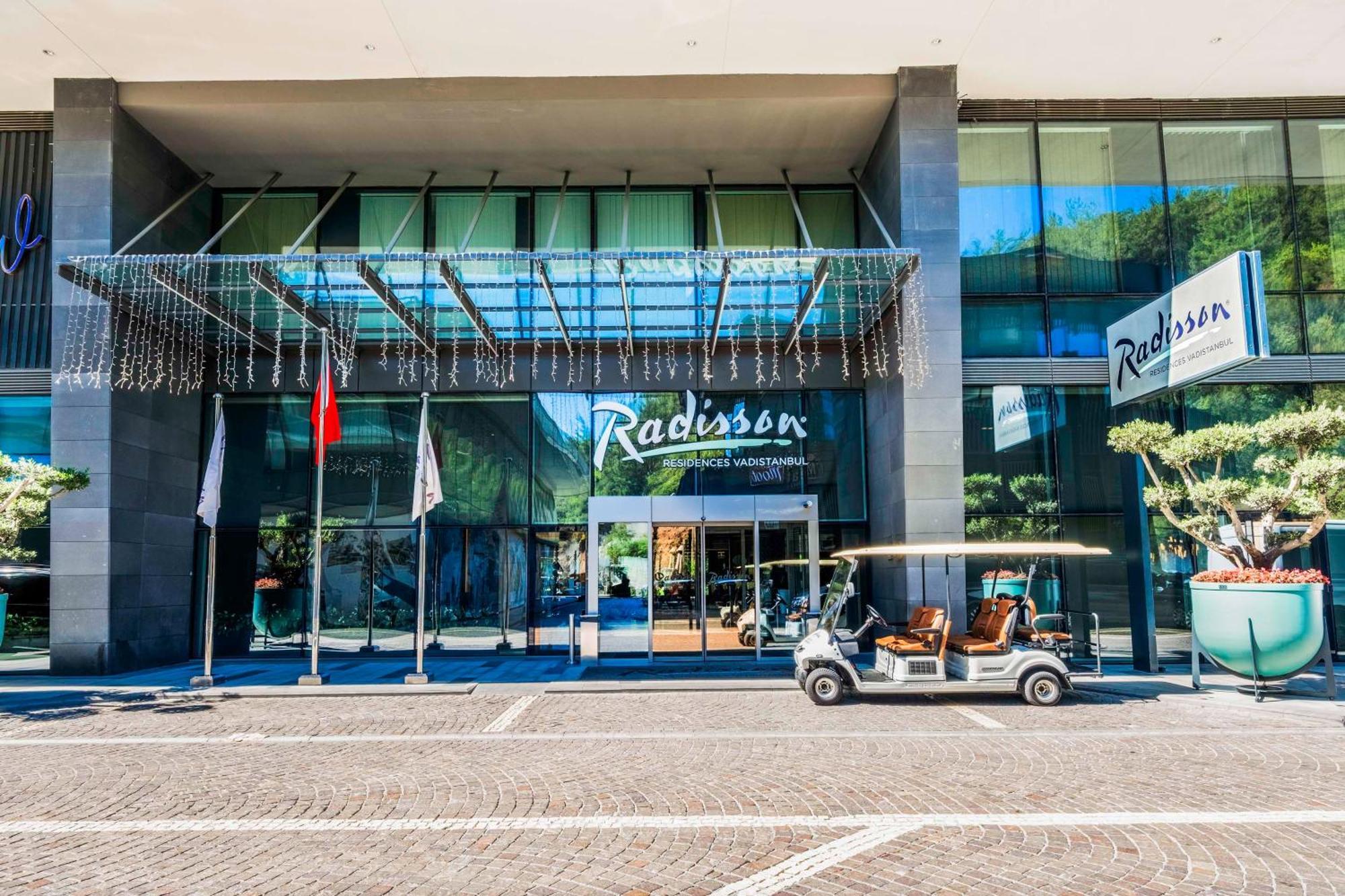 Radisson Residences Vadistanbul Exteriör bild
