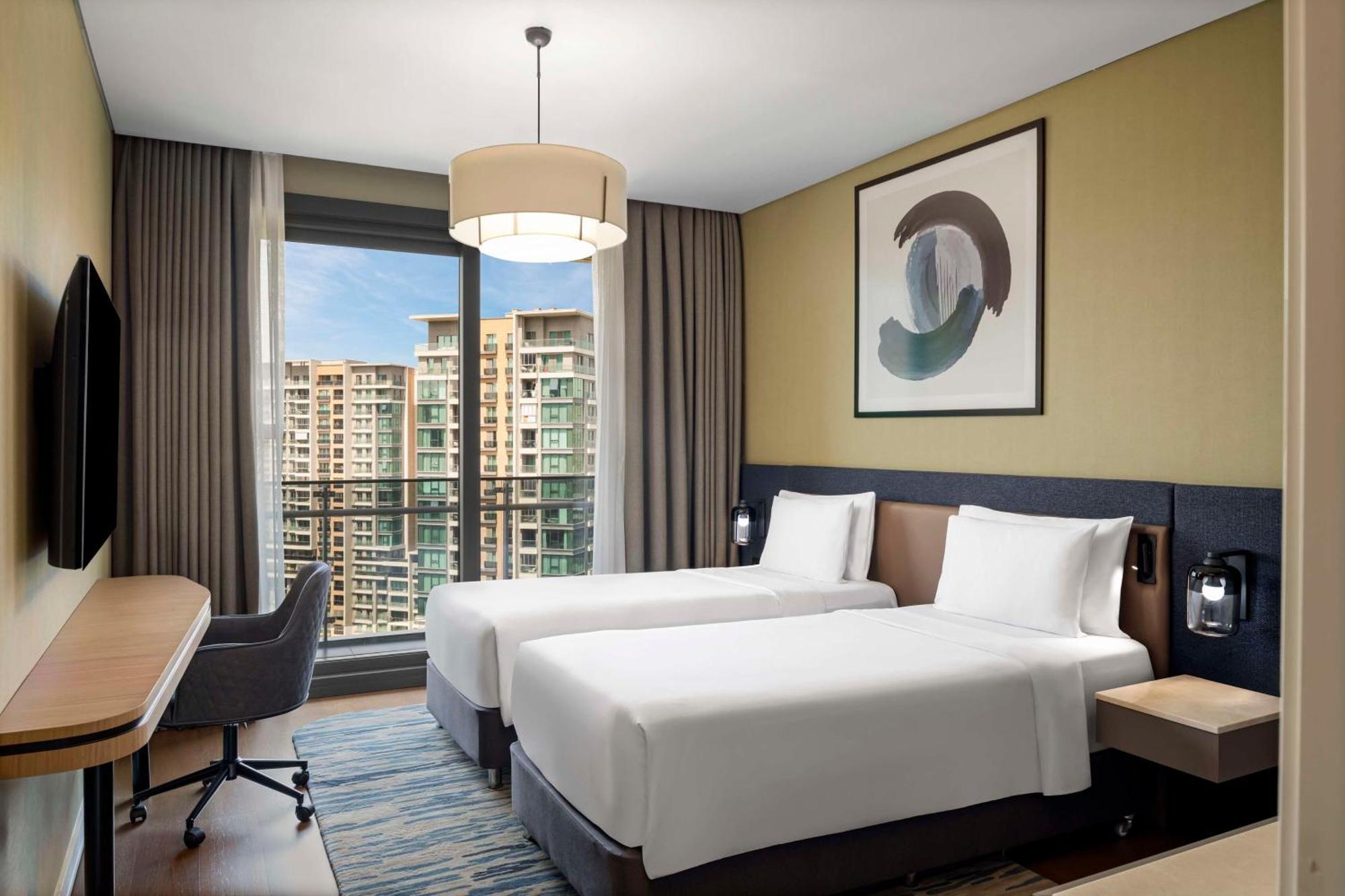 Radisson Residences Vadistanbul Exteriör bild